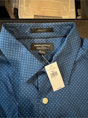 Banana Republic Blue Micro-Print Athletic Fit Dress Shirt Large NWT